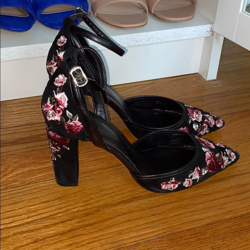 Shoes - Picture 3 of 3